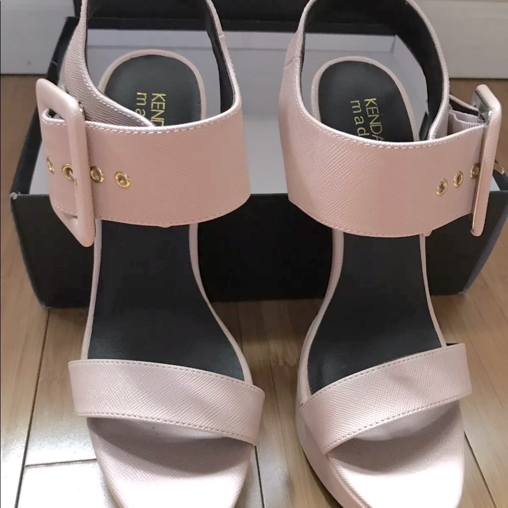 KENDALL & KYLIE MADDEN GIRL RIYA BLUSH Platform - Picture 3 of 6